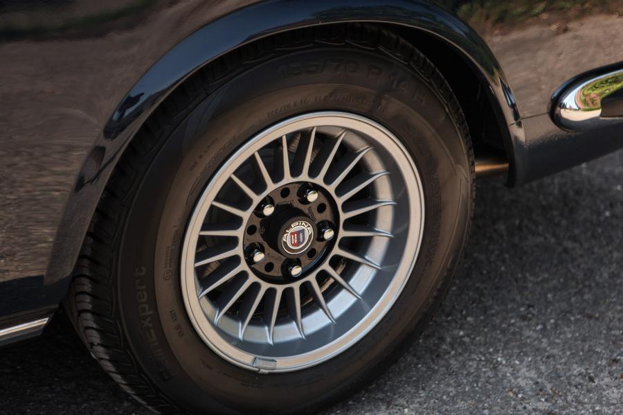 Колеса BMW 3.0CSi (E9) 1974 года  (EU) (фото 72 из 198)